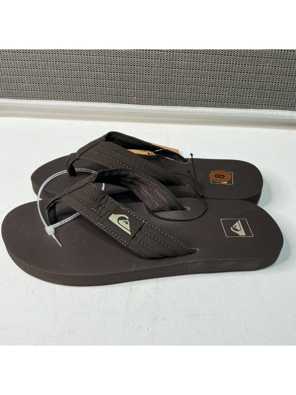 Quiksilver Flip Flops Men's Size 8 Brown Color Exactly